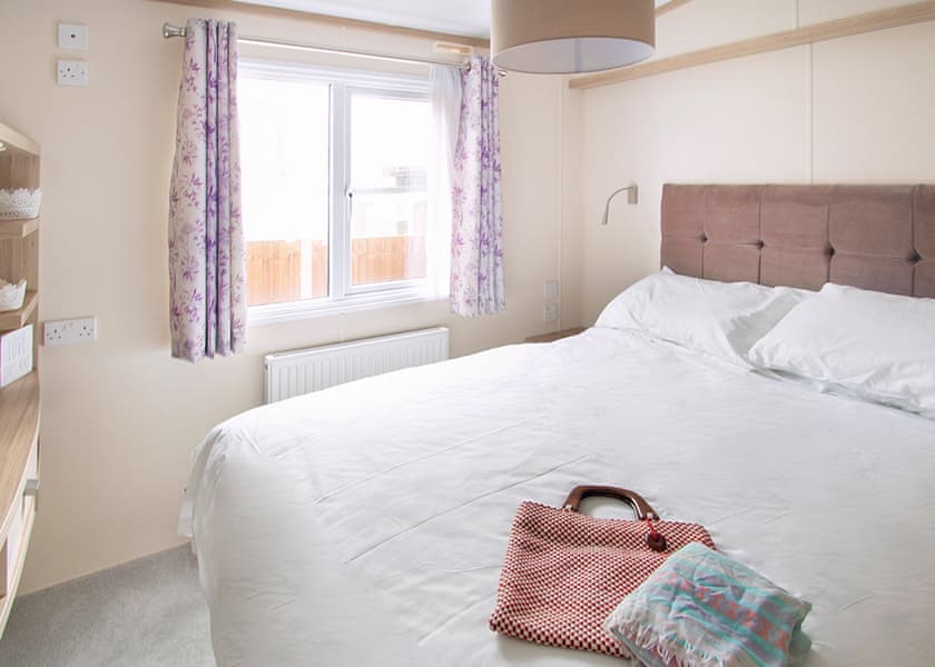 Sublime 2 Caravan (Pet) - Forest Edge, St. Leonards, Ringwood
