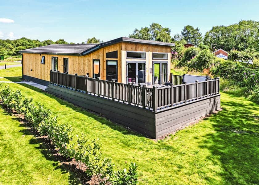 Dean Forest Pet Friendly Lodge - Forest Hills Lodges, Coleford, Forest oF Dean