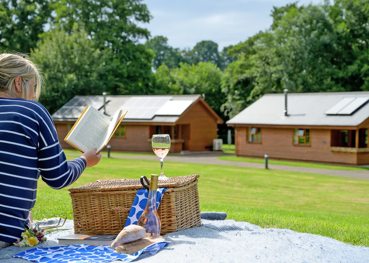 Ford Farm Lodges - Holiday lodge in Central England - Image 2