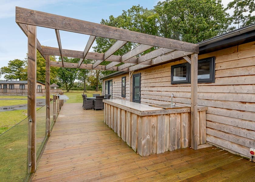 Platinum Spa Pet - Aspen Country Park, Bury St Edmunds