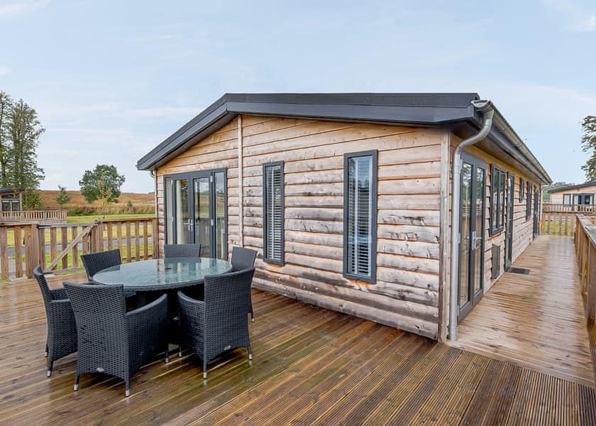 Signature Spa Six Pet - Aspen Country Park, Bury St Edmunds