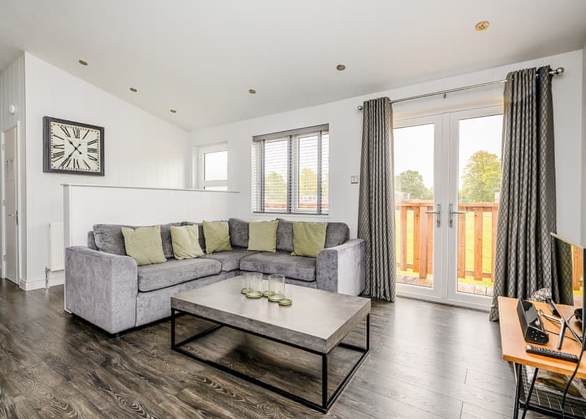 Signature Spa Six Pet - Aspen Country Park, Bury St Edmunds