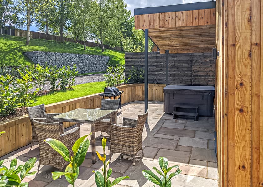 Lodge 2 Bed VIP - The Warrens at Foxtail, Gledrid, Chirk