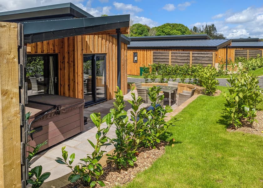 Lodge 2 Bed VIP - The Warrens at Foxtail, Gledrid, Chirk