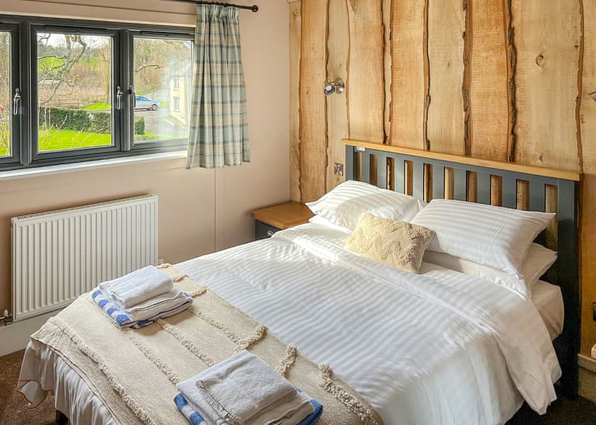 Lodge 2 Bed VIP - The Warrens at Foxtail, Gledrid, Chirk