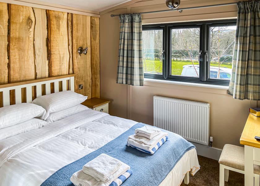 Lodge 2 Bed VIP - The Warrens at Foxtail, Gledrid, Chirk