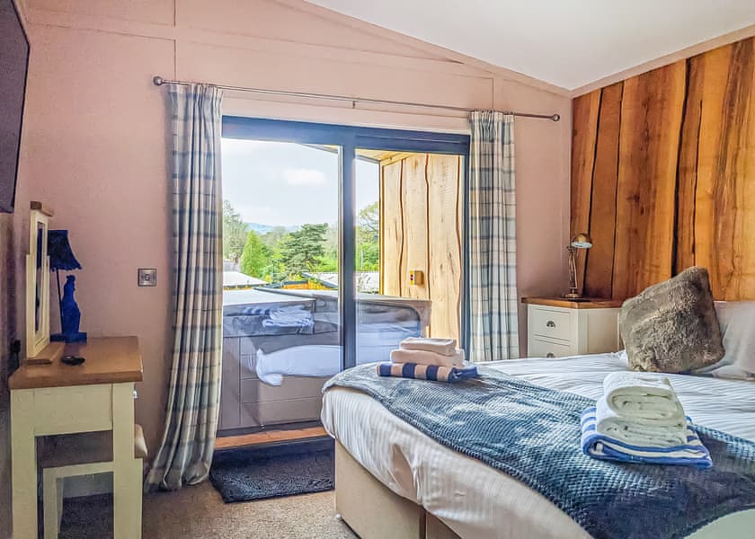 Lodge 3 Bed VIP - The Warrens at Foxtail, Gledrid, Chirk