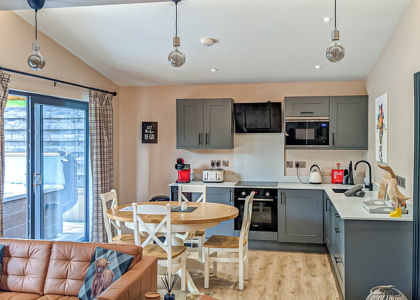 Lodge 2 VIP Pets - The Warrens at Foxtail, Gledrid, Chirk