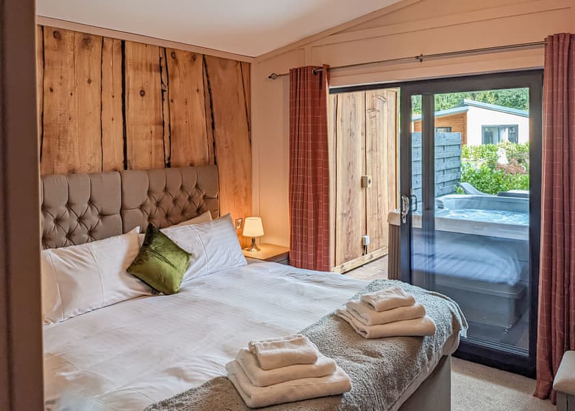 Lodge 3 VIP Pets - The Warrens at Foxtail, Gledrid, Chirk