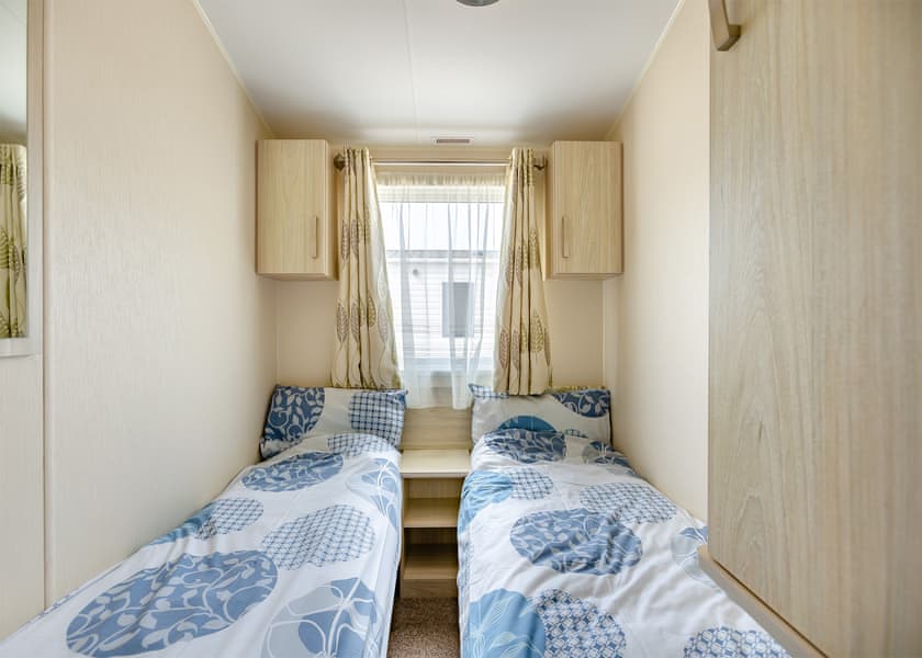 Sea Breeze - Freshwater Beach Holiday Park, Burton Bradstock, Bridport