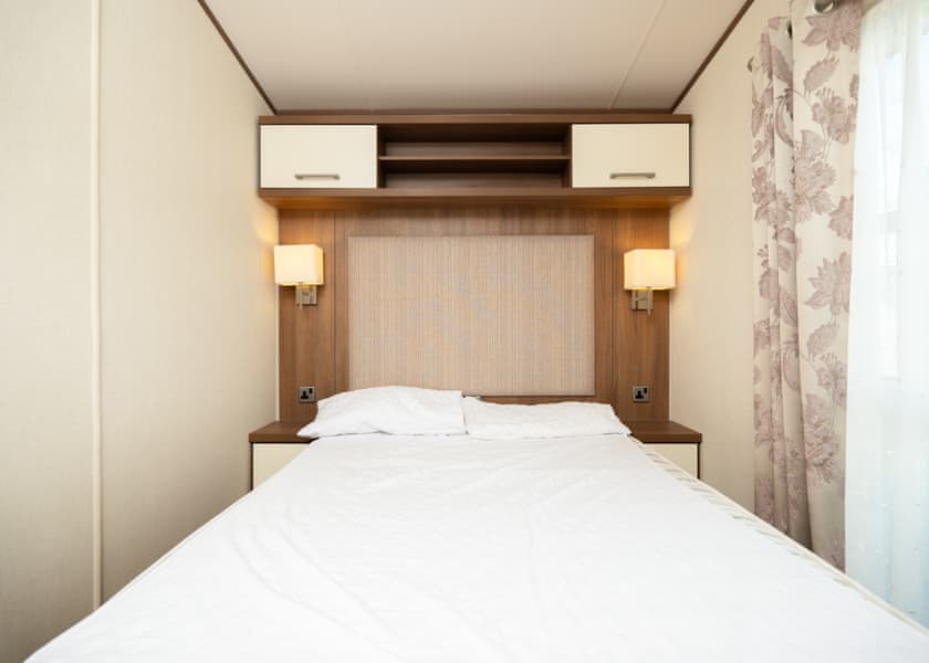 Sea Breeze Pet Friendly - Freshwater Beach Holiday Park, Burton Bradstock, Bridport