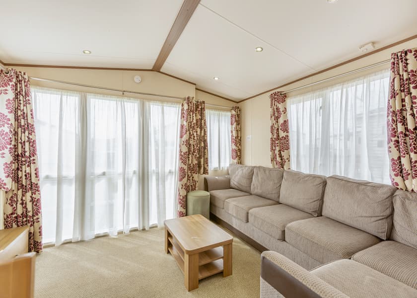 Sea Scape - Freshwater Beach Holiday Park, Burton Bradstock, Bridport