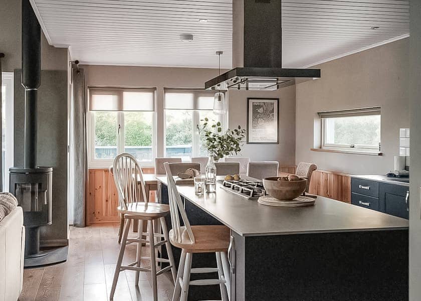The Views - Fairway Lakes Lodges, Fritton