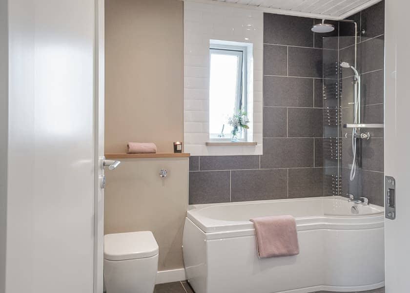 The Views - Fairway Lakes Lodges, Fritton