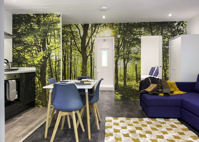 Floating Lodge  - Fairwood Lakes Holiday Park, Westbury