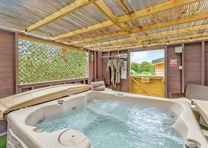 Sandringham Lodge - Gadlas Park, Ellesmere