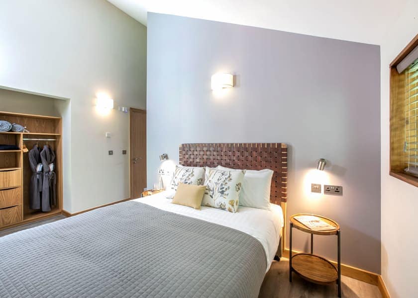 White Willow Premium 2 - Garwnant Brecon Beacons, Merthyr Tydfil