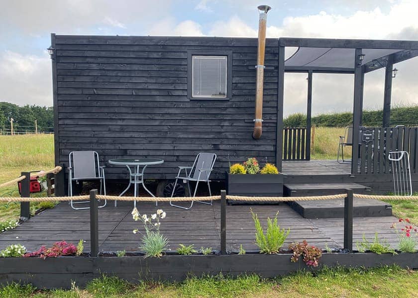 Pheasant’s Nest - Glamp @ The Priory, Aldeby