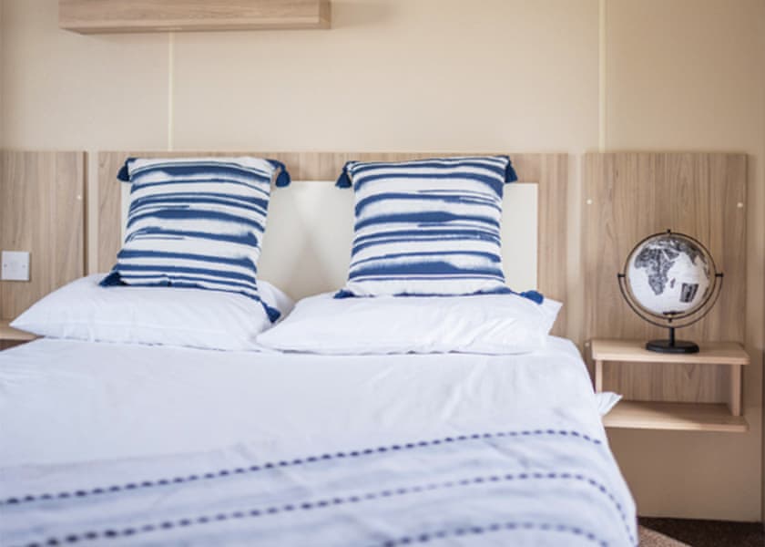 Silver 4 + 2 - Golden Gate Holiday Centre, Towyn, Conwy