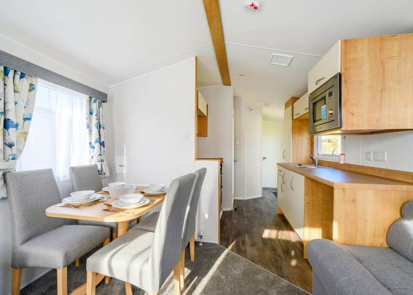 Ocean Wave 2 - Golden Coast Holiday Park, Woolacombe