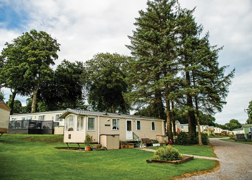 The park setting | Grondre Holiday Park, Clunderwen, Nr Narberth