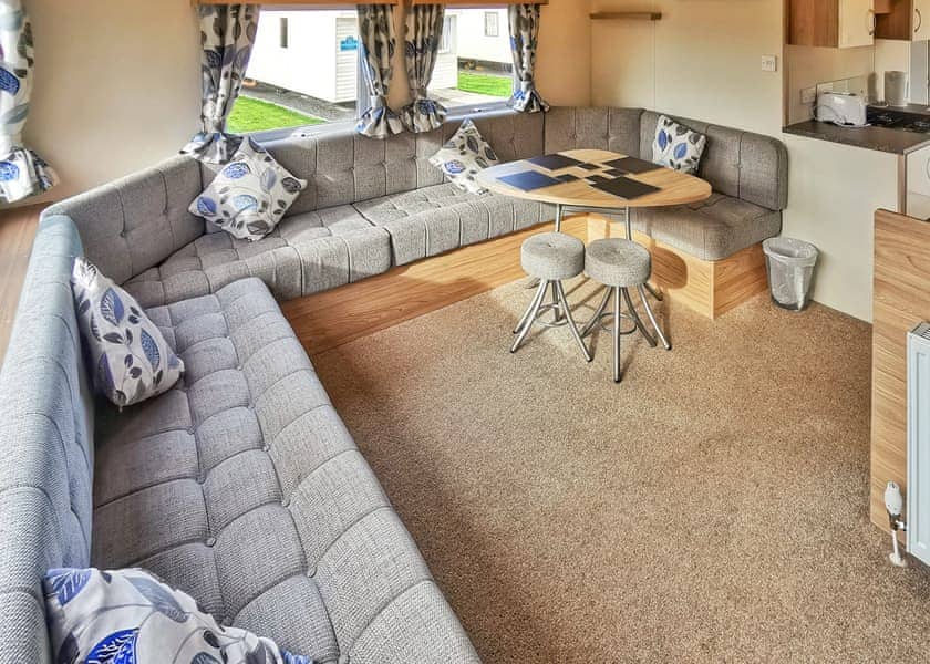 Gold Plus 3 Bed No Dogs Sleeps 6 - Grondre Holiday Park, Clunderwen, Nr Narberth