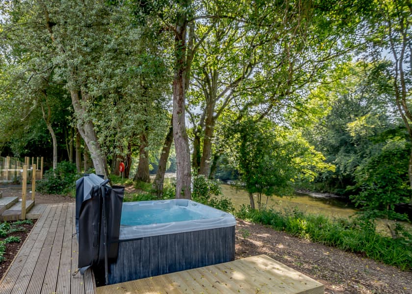 Otters View - Gadgirth Estate Luxury Lodges, Annbank, Ayr