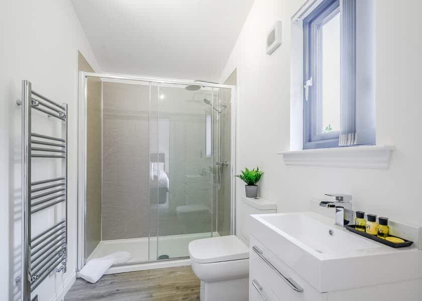 Herons Rest - Gadgirth Estate Luxury Lodges, Annbank, Ayr