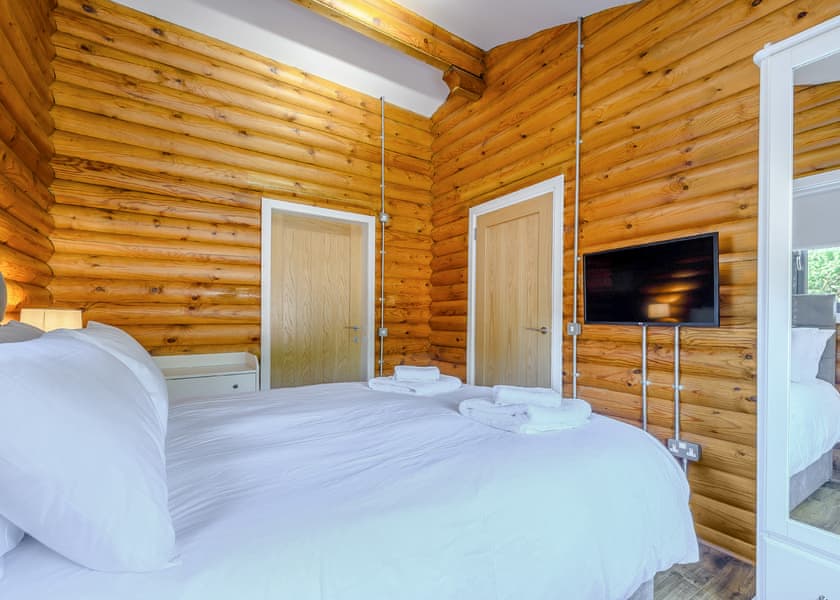 Apple Lodge - Gadgirth Estate Luxury Lodges, Annbank, Ayr