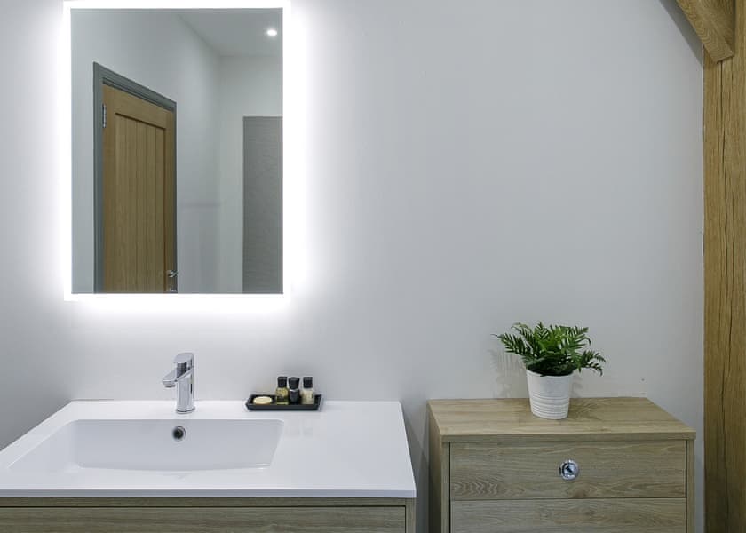 Woodcutters Lodge - Gadgirth Estate Luxury Lodges, Annbank, Ayr