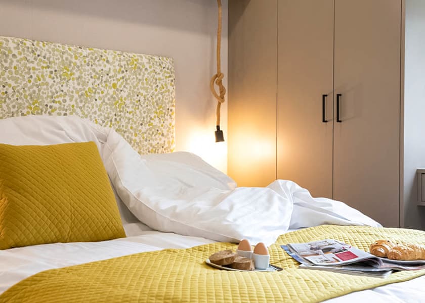 Luxury 2 Bed (Pet) - Green Hill Farm Holiday Village, Landford,  Nr Salisbury