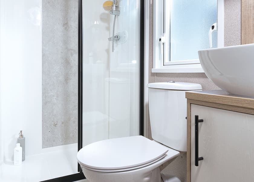 Premium 2 bed HT - Green Hill Farm Holiday Village, Landford, Nr Salisbury