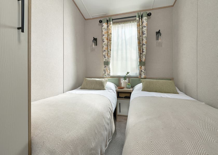 Premium 2 bed HT Pet - Green Hill Farm Holiday Village, Landford,  Nr Salisbury