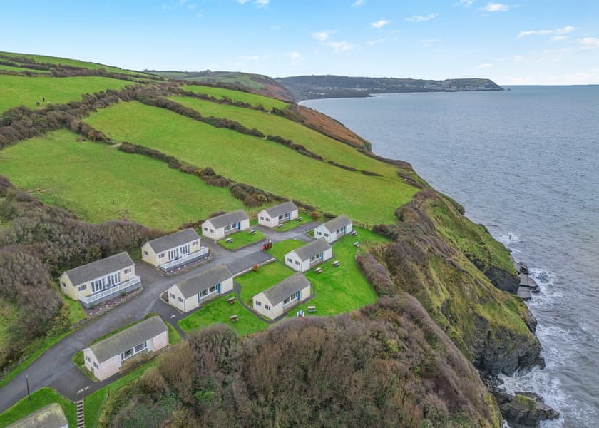 Gilfach Holiday Apartments, Gilfach-Yr-Halen