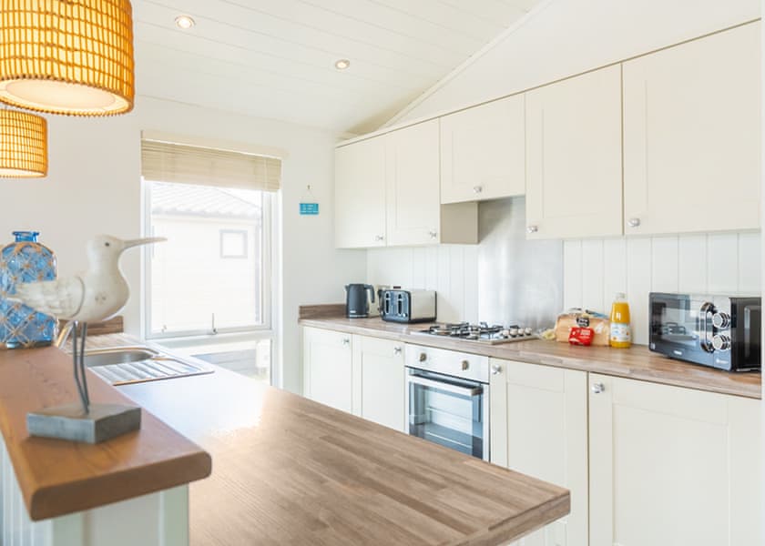 Lookout Lodge - Gimblet Rock, Gimblet Rock, Pwllheli