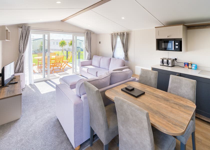 Platinum 3 (Pet) - Gimblet Rock, Gimblet Rock, Pwllheli