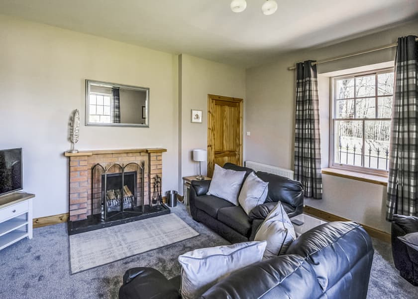 Gledfield Gate Lodge - Gledfield Highland Estate, Ardgay