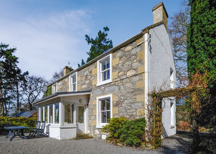 Carron Cottage - Gledfield Highland Estate, Ardgay