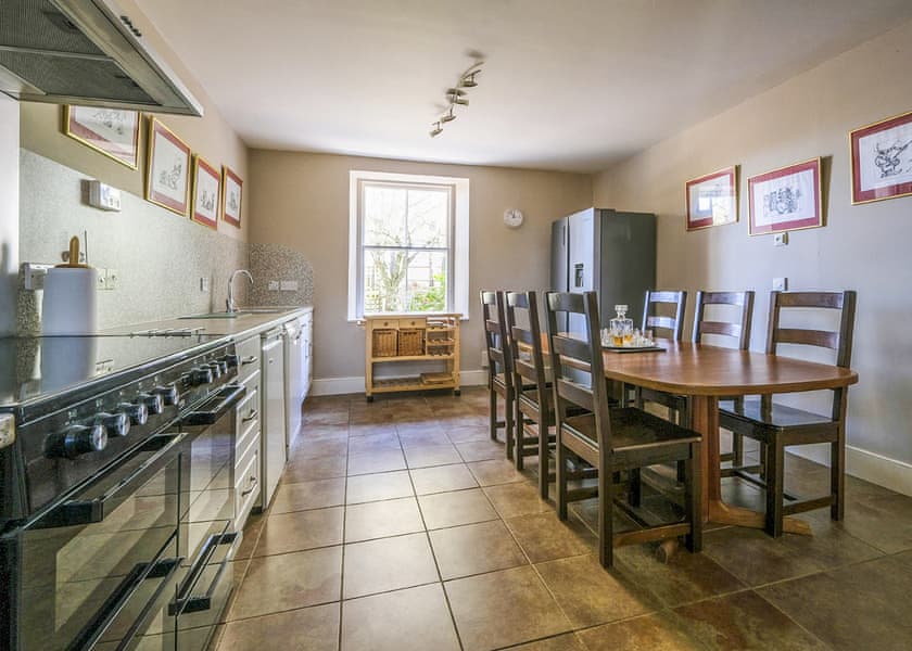 Carron Cottage - Gledfield Highland Estate, Ardgay