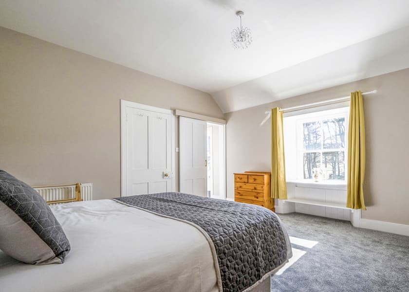 Carron Cottage - Gledfield Highland Estate, Ardgay