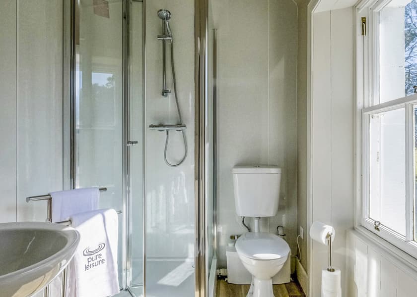 Carron Cottage - Gledfield Highland Estate, Ardgay