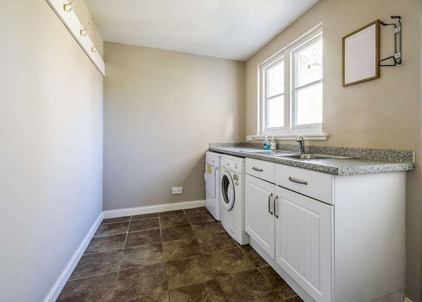 Carron Cottage - Gledfield Highland Estate, Ardgay