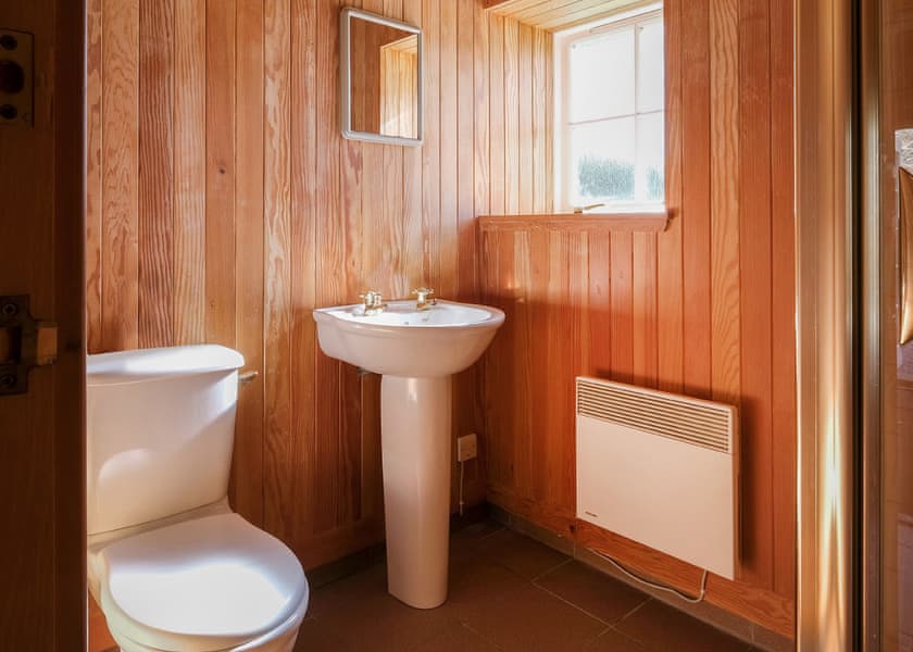 Carron Cottage - Gledfield Highland Estate, Ardgay