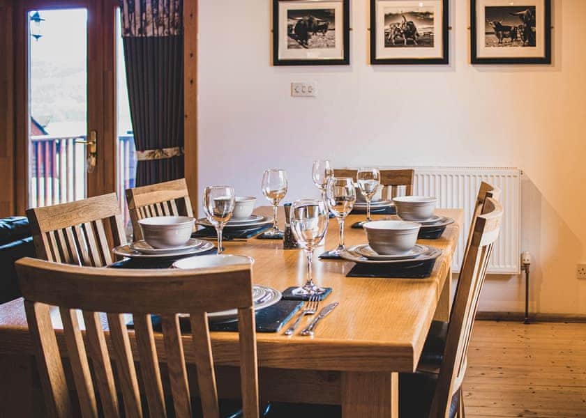 Glen Lodge - Glen Clova Lodges, Nr Kirriemuir