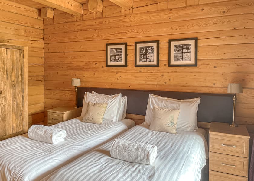 Glen Lodge - Glen Clova Lodges, Nr Kirriemuir