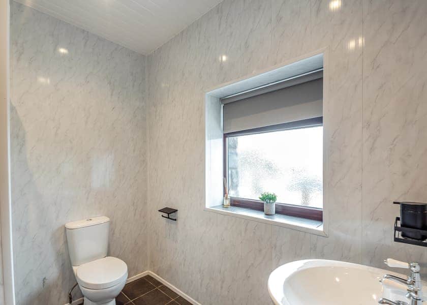 Swan Cottage - Glan Morfa Lodge Retreat, Llangafo