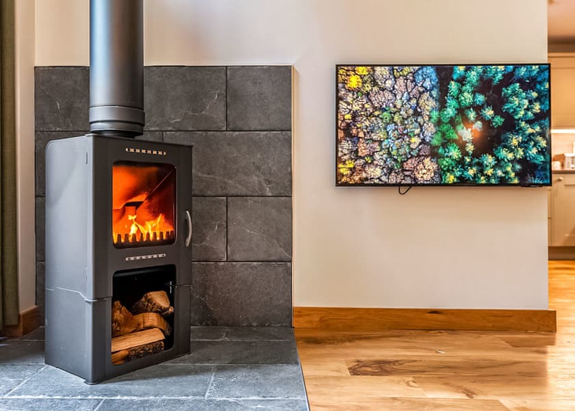 Golden Oak 3 Bed Pet (2 doubles and 1 twin) - Glentress Forest, Peebles