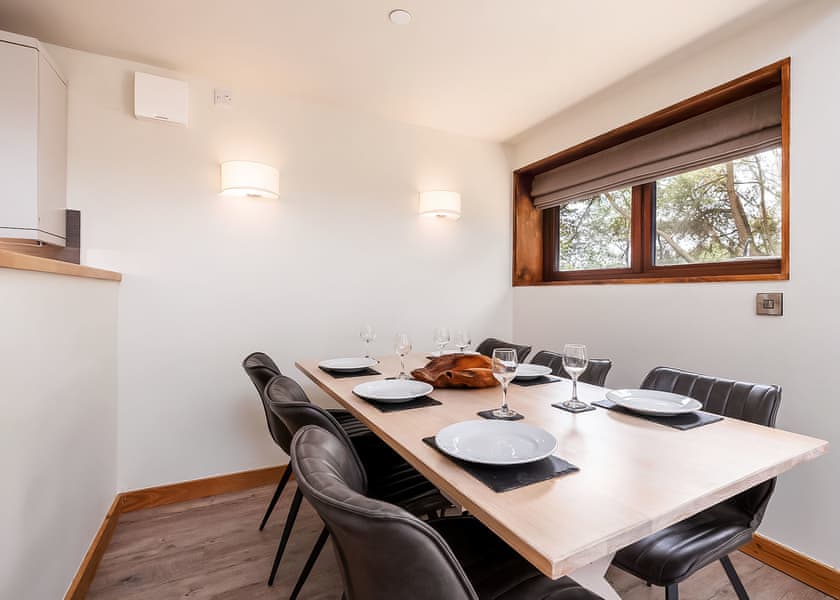 White Willow 2 Bed Pet - Glentress Forest, Peebles