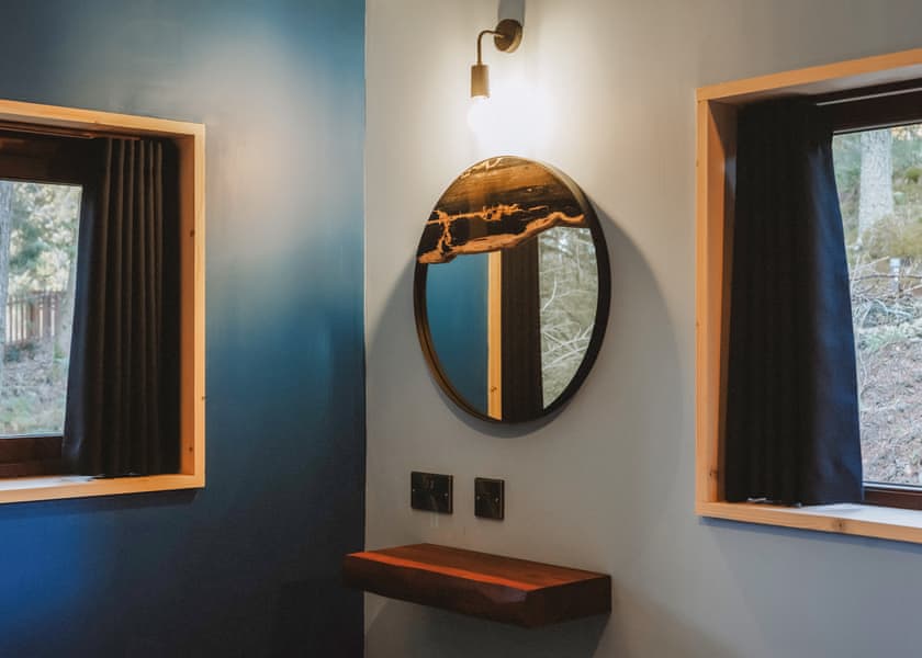 The Unfurl Cabin 4 bed Pet Free - Glentress Forest, Peebles