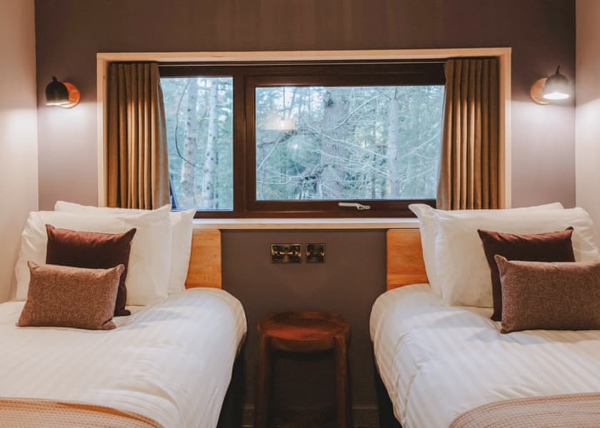 The Unfurl Cabin 4 bed Pet Free - Glentress Forest, Peebles